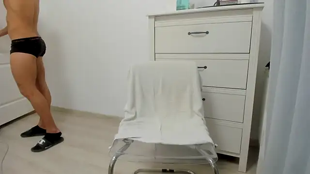 Snapshot of woolfiie chatting on November 11, 9:37 pm woolfiie online show from November 11, 9:37 pm