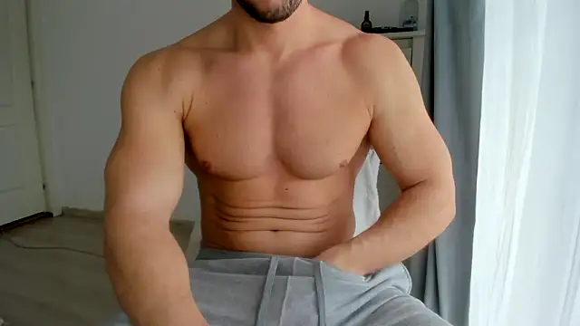 woolfiie online show from February 7, 10:08 am