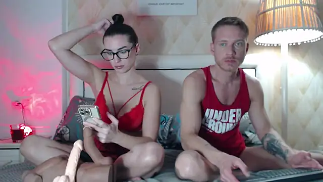 JessicaSteve online show from February 3, 7:41 pm