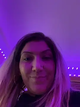 Snapshot of LittleMissEeve chatting on February 27, 3:47 am LittleMissEeve online show from February 27, 3:47 am