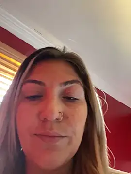 Snapshot of LittleMissEeve chatting on November 27, 4:42 pm LittleMissEeve online show from November 27, 4:42 pm