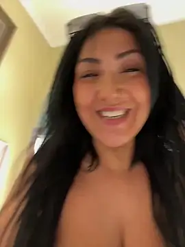 LittleMissEeve online show from May 26, 5:09 pm