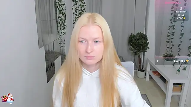 Laly Peach online show from July 21, 12:07 pm