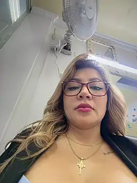 DIANITA 1988 online show from April 13, 2:00 pm