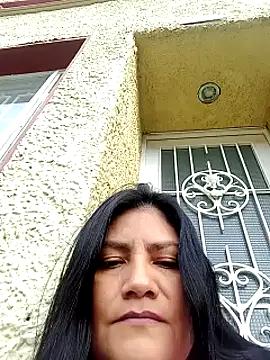 Snapshot of salomexlove_20 chatting on January 2, 12:24 pm salomexlove 20 online show from January 2, 12:24 pm