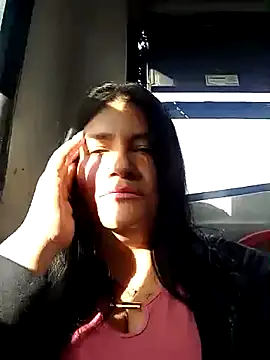 Snapshot of salomexlove_20 chatting on March 20, 12:22 pm salomexlove 20 online show from March 20, 12:22 pm