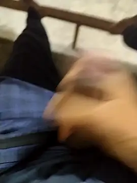 Snapshot of porimalroyk chatting on October 29, 1:13 pm porimalroyk online show from October 29, 1:13 pm