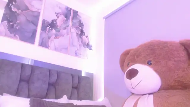 janeebony  online show from March 20, 3:17 pm