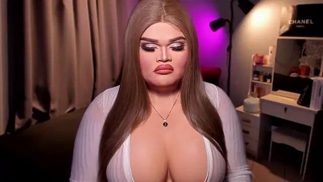 KarolinaThompson online show from December 7, 6:59 pm