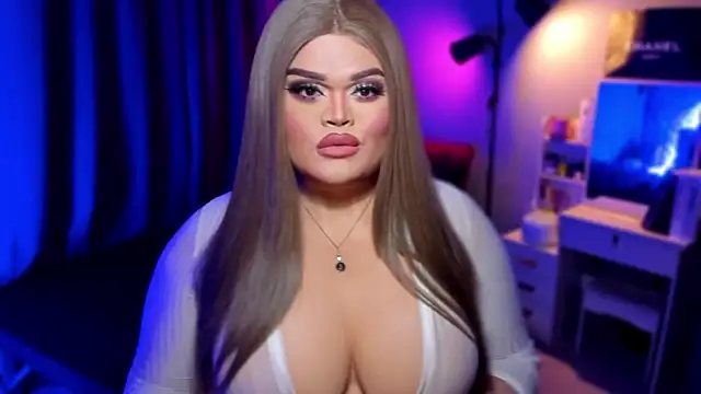 KarolinaThompson online show from December 7, 10:06 pm