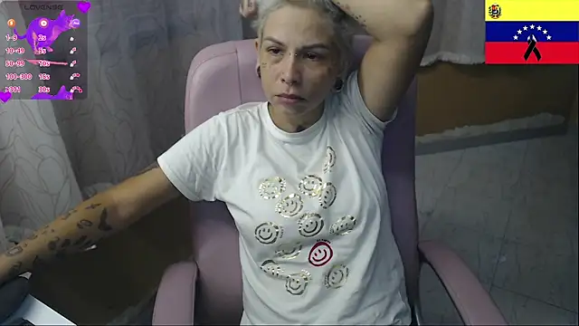 moon cat85 online show from June 30, 1:56 pm