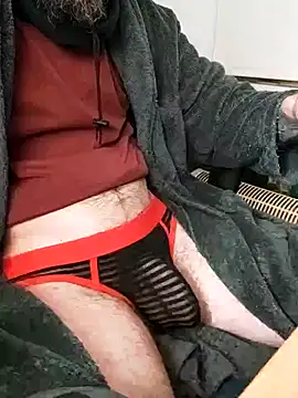 Snapshot of tuchico89 chatting on February 16, 11:37 pm tuchico89 online show from February 16, 11:37 pm