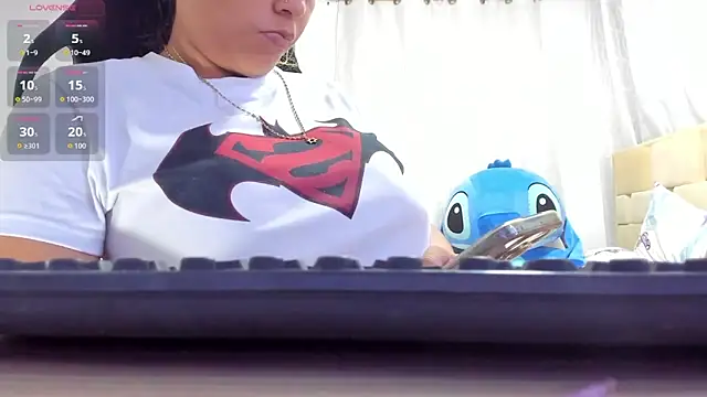 sweetfabianaxl online show from May 23, 8:57 pm