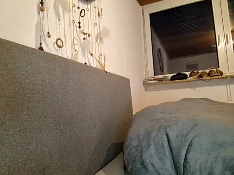 RubyRubin online show from February 24, 5:31 pm