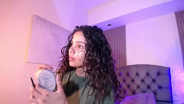 ximena diaz online show from February 20, 8:47 pm