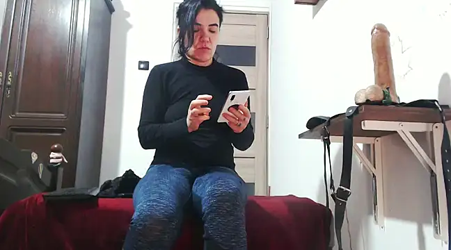 Snapshot of Goddess_Inanna chatting on January 20, 3:39 pm Goddess Inanna online show from January 20, 3:39 pm