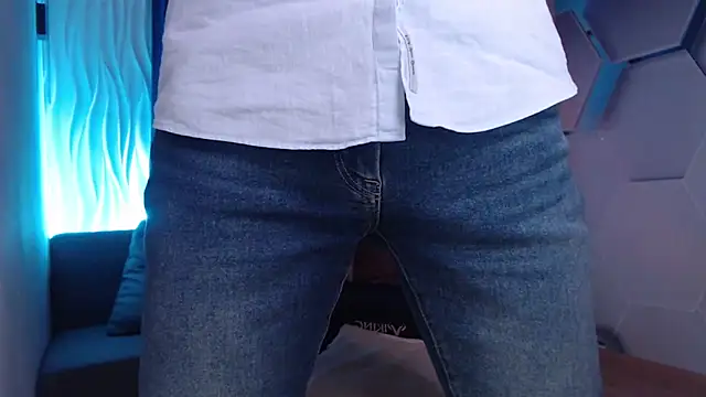 SteveTiger online show from October 27, 3:38 pm