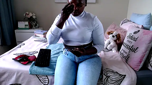 FitSelina66 online show from July 11, 8:39 am