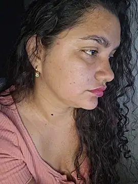 blerstefan1 online show from October 24, 9:49 am