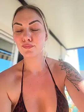 NastyMilf  online show from April 15, 8:54 am