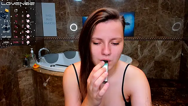 MelindaTin online show from September 14, 1:16 am