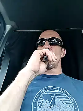 Edgingheaven69 online show from May 18, 11:16 am