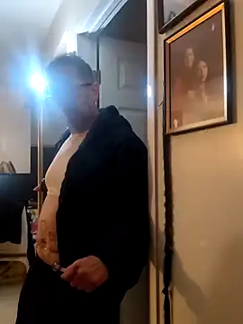 bobby69cock online show from December 16, 5:06 am