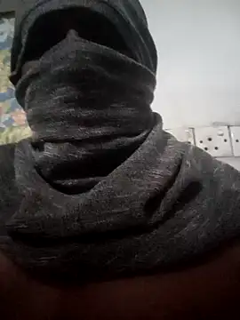 Snapshot of Nirmaana76 chatting on January 11, 12:15 am Nirmaana76 online show from January 11, 12:15 am