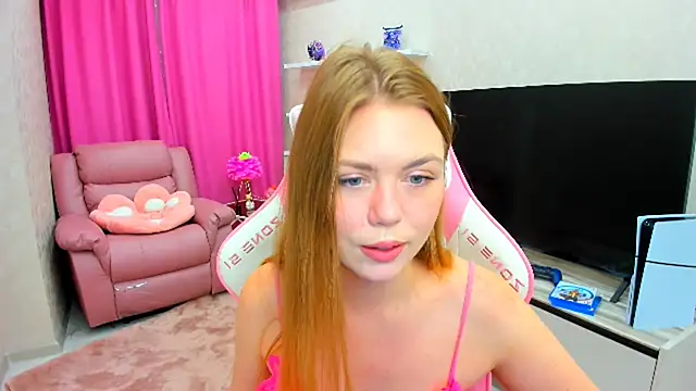 Strawberrye online show from September 14, 3:16 am