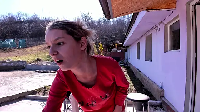 Snapshot of luxurydoll21 chatting on March 12, 11:42 am luxurydoll21 online show from March 12, 11:42 am