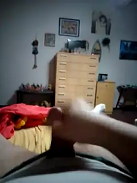 Snapshot of BOMBER24394 chatting on June 27, 10:15 pm BOMBER24394 online show from June 27, 10:15 pm