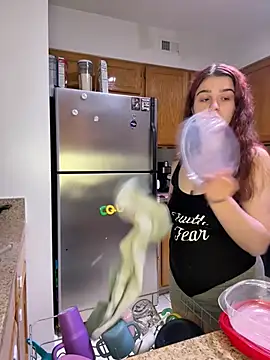 joeystaciee online show from May 19, 12:16 am