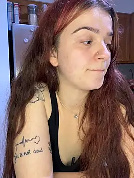 joeystaciee online show from May 19, 1:56 am