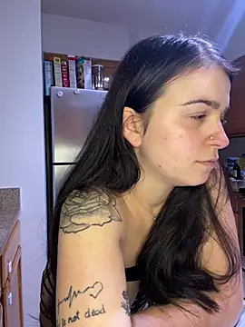 joeystaciee online show from July 1, 6:07 pm