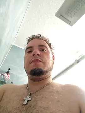 latinoflpr online show from September 30, 3:22 am