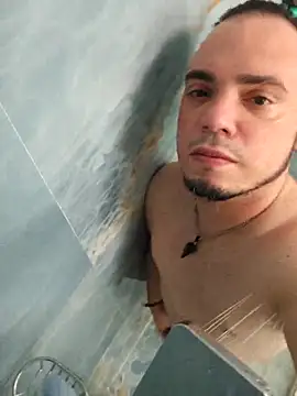 latinoflpr online show from January 12, 1:55 am