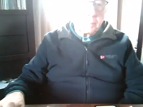 johnjohn622662 online show from January 17, 2:22 pm