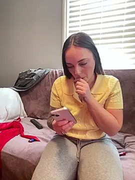 Snapshot of jaseyrae chatting on February 14, 5:43 pm jaseyrae online show from February 14, 5:43 pm