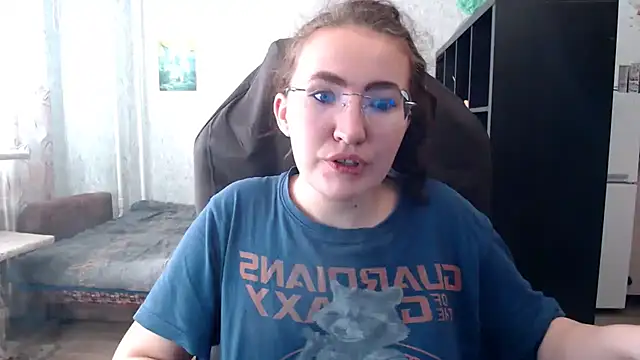 Snapshot of AnKey_Rayah chatting on October 12, 8:46 am AnKey Rayah online show from October 12, 8:46 am