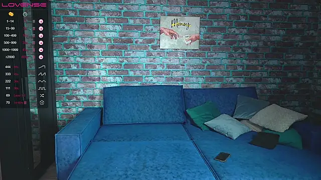 mark normal online show from February 15, 11:47 pm