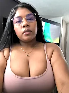 paola091 online show from February 12, 2:03 am