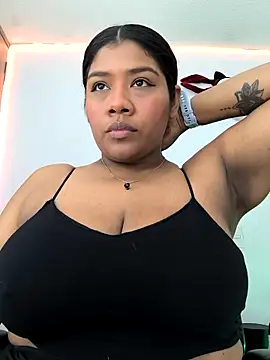 paola091 online show from February 19, 10:53 pm