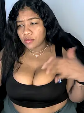 paola091 online show from February 9, 3:32 am