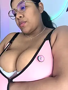 paola091 online show from February 28, 1:06 am