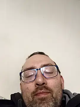 yourfriendtext online show from March 30, 6:20 pm