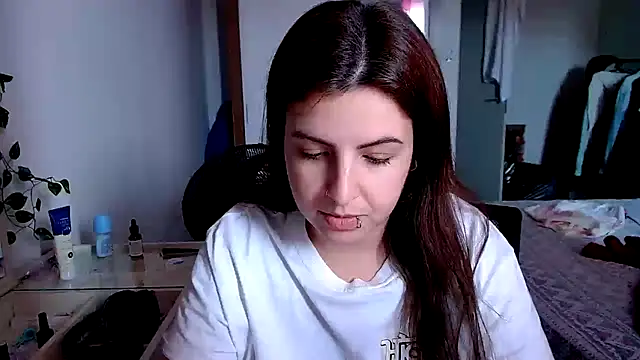 chelbyy online show from October 7, 7:22 pm