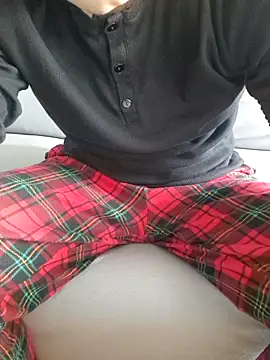 praqun2021 online show from February 21, 11:22 am