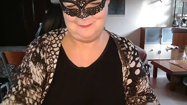 simona60 online show from October 29, 2:30 pm