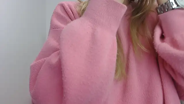 Snapshot of erykajoy chatting on February 16, 5:59 am erykajoy online show from February 16, 5:59 am