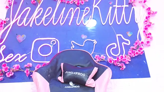 JakelineKitty online show from November 8, 3:12 pm